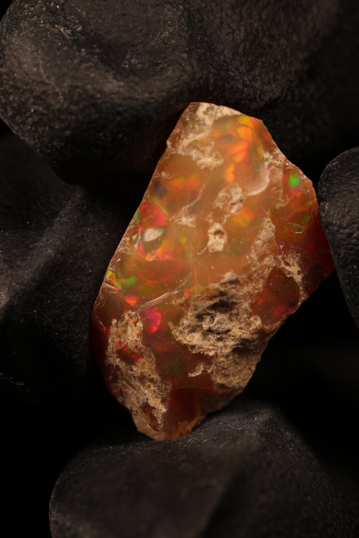 1.57g Rough Ethiopian Jewelry Grade Welo Opal