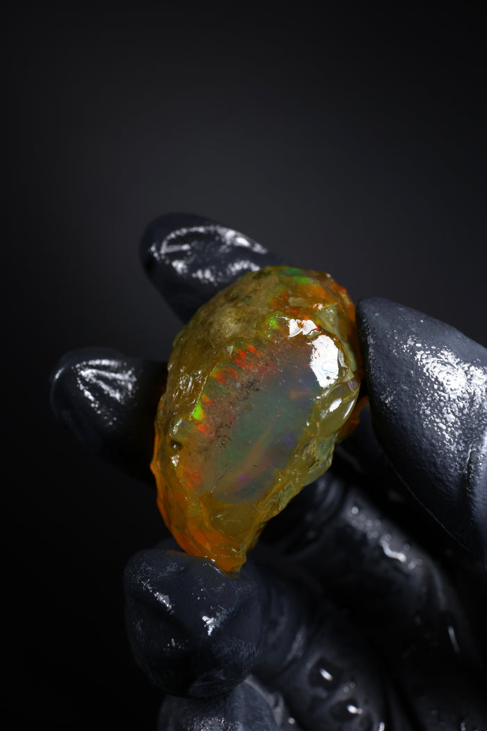 19.75g Rough Ethiopian Welo Specimen Opal