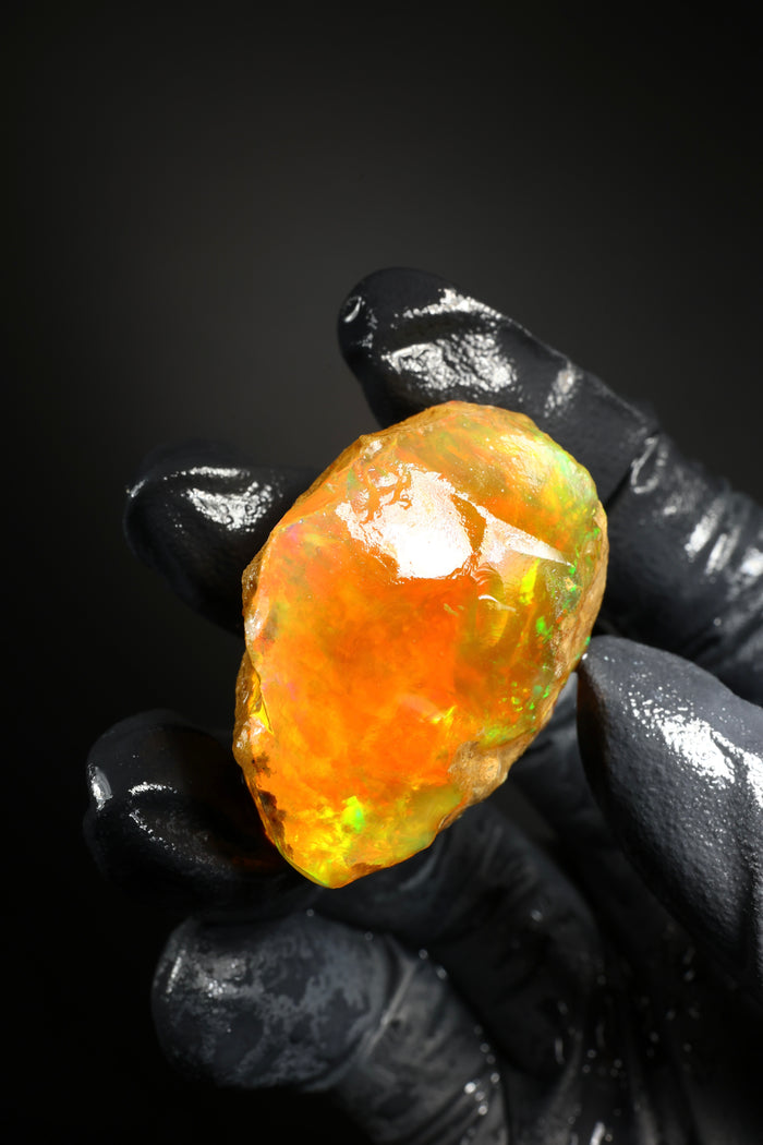 22.24g Rough Ethiopian Welo Specimen Opal