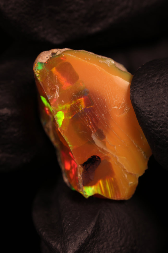 2.33g Rough Ethiopian Jewelry Grade Welo Opal