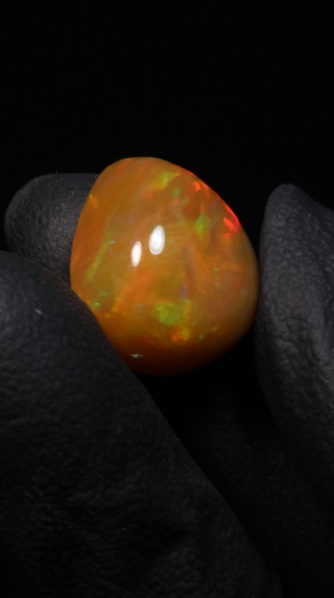8.75ct Natural Ethiopian Teardrop Cabochon