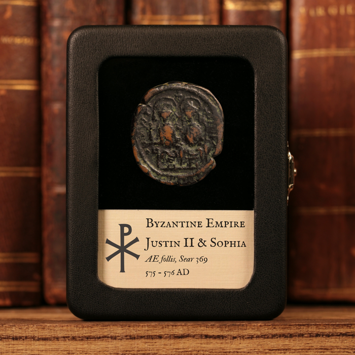 Byzantine Empire, Emperor Justin II (with Sophia), AE Follis - 575 to 576 CE - Byzantine Empire