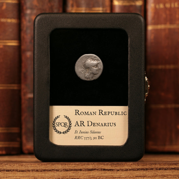 Roman Republic, D. Iunius Silanus, AR Denarius, Roma & Victory - 91 BCE - Roman Republic