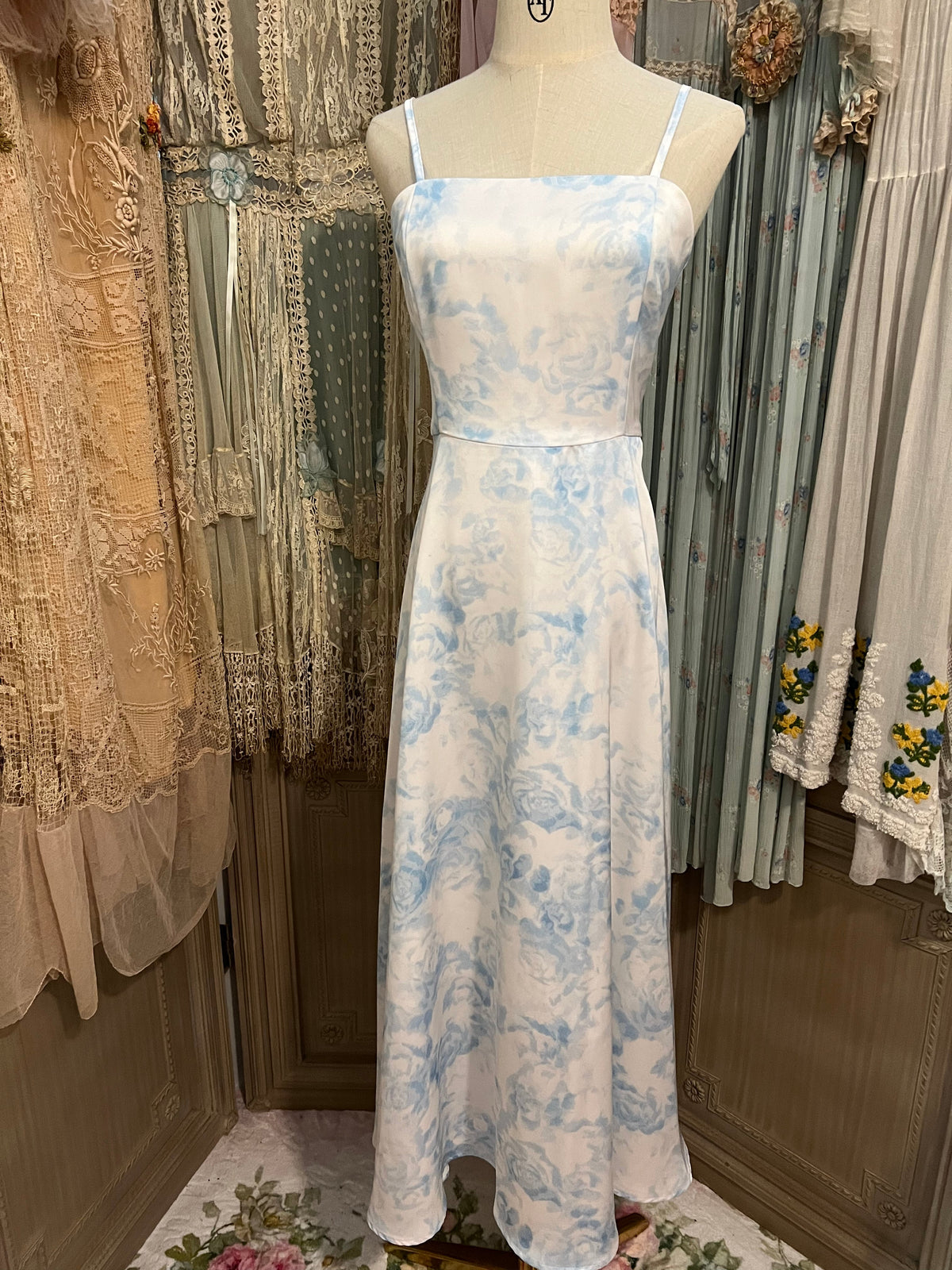 Ciel Bleu Dress