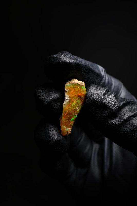 0.87g Rough Ethiopian Jewelry Grade Welo Opal