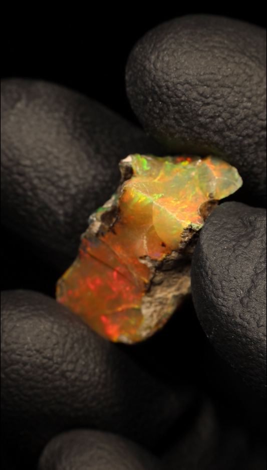 1.68g Rough Ethiopian Jewelry Grade Welo Opal