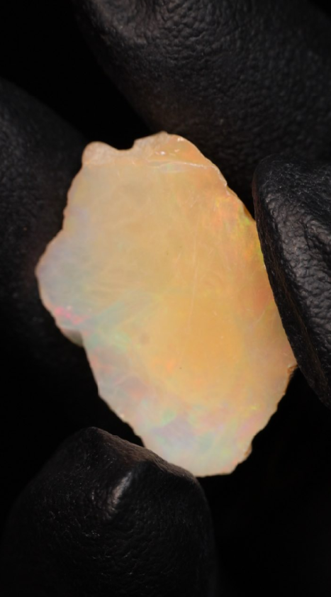 1.82g Rough Ethiopian Jewelry Grade Welo Opal