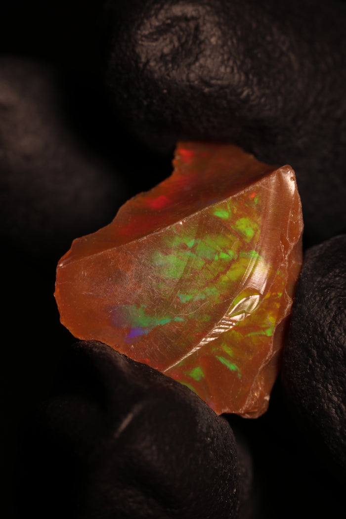 1.84g Rough Ethiopian Jewelry Grade Welo Opal