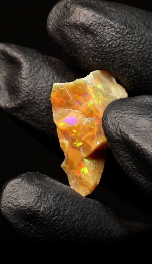 1.85g Rough Ethiopian Jewelry Grade Welo Opal