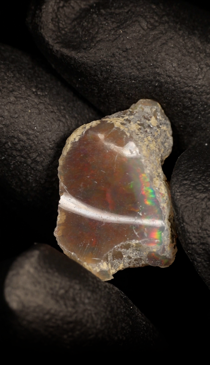 1.85g Rough Ethiopian Jewelry Grade Welo Opal