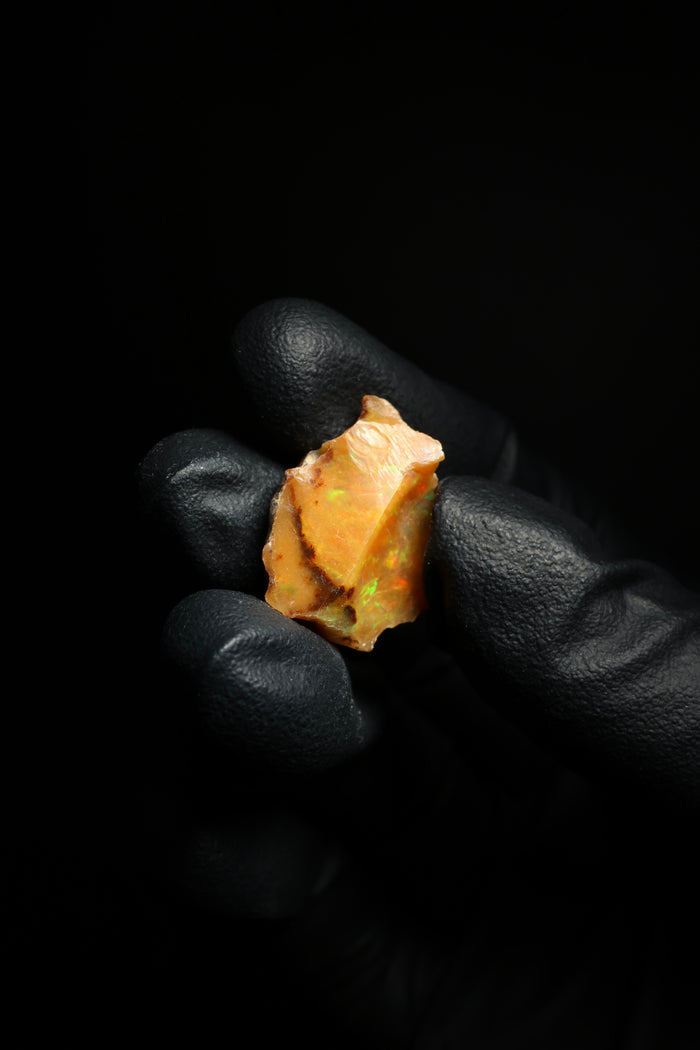 2.10g Rough Ethiopian Jewelry Grade Welo Opal