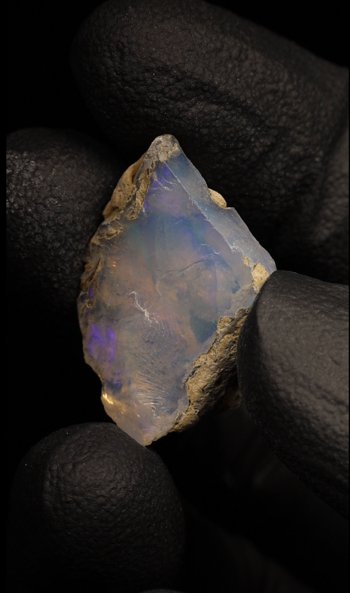 2.49g Rough Ethiopian Jewelry Grade Welo Opal