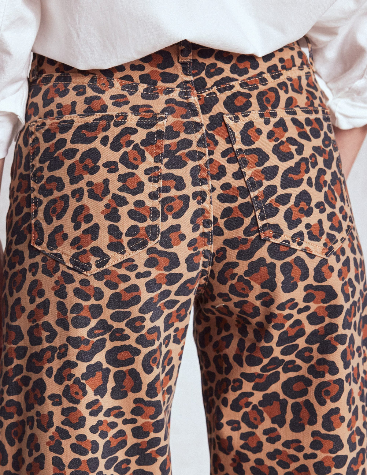 High Rise Wide Leg Jeans-Leopard Print
