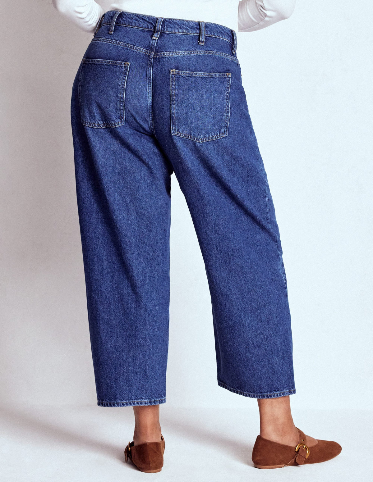 Barrel Leg Jeans-Mid Vintage