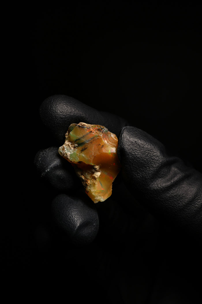 2.79g Rough Ethiopian Jewelry Grade Welo Opal