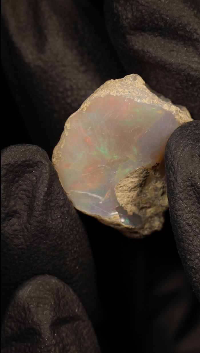 2.98g Rough Ethiopian Jewelry Grade Welo Opal