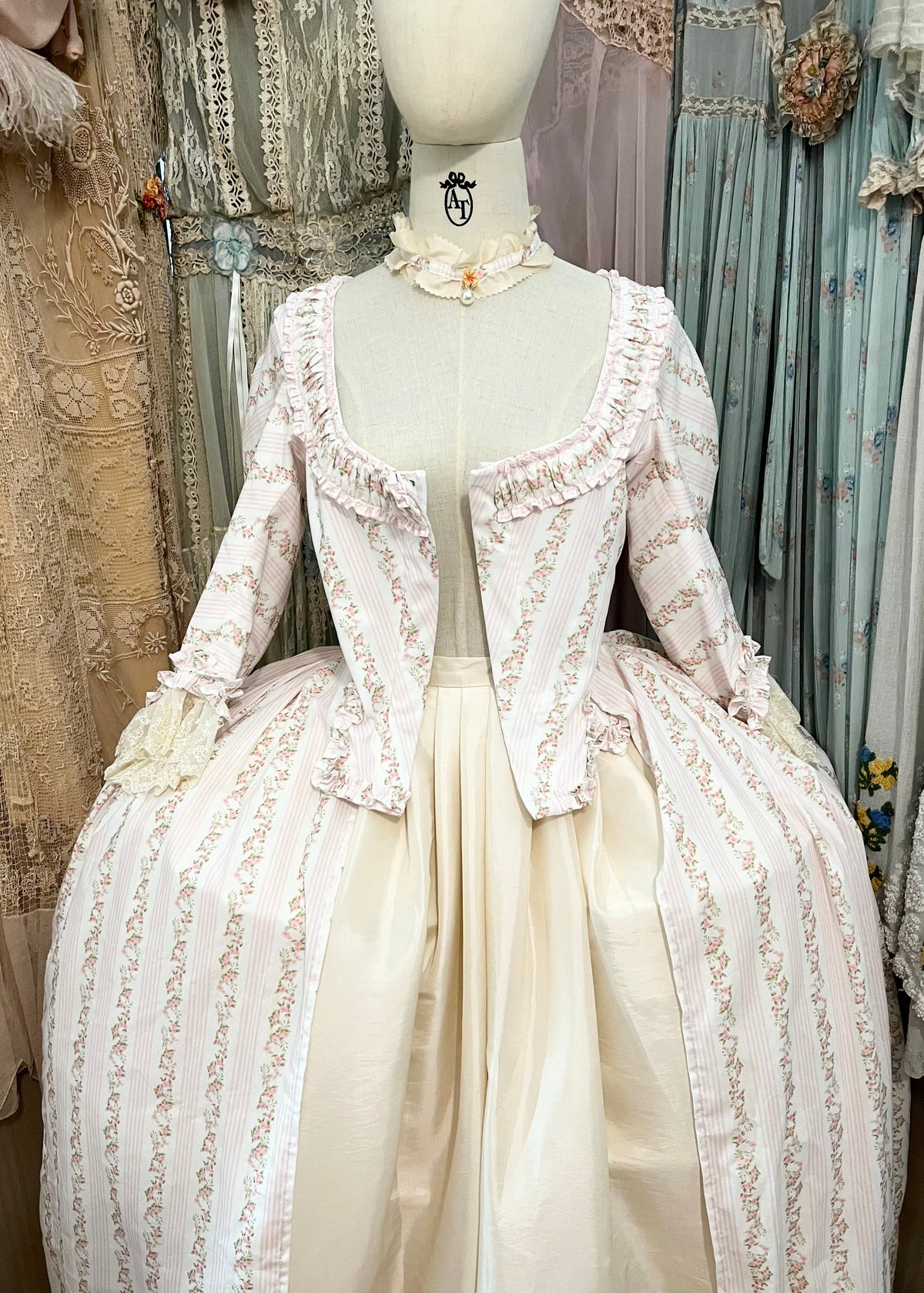 The porcelain gown