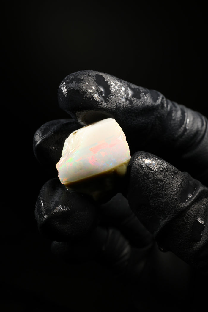 3.69g Rough Ethiopian Chalk Opal