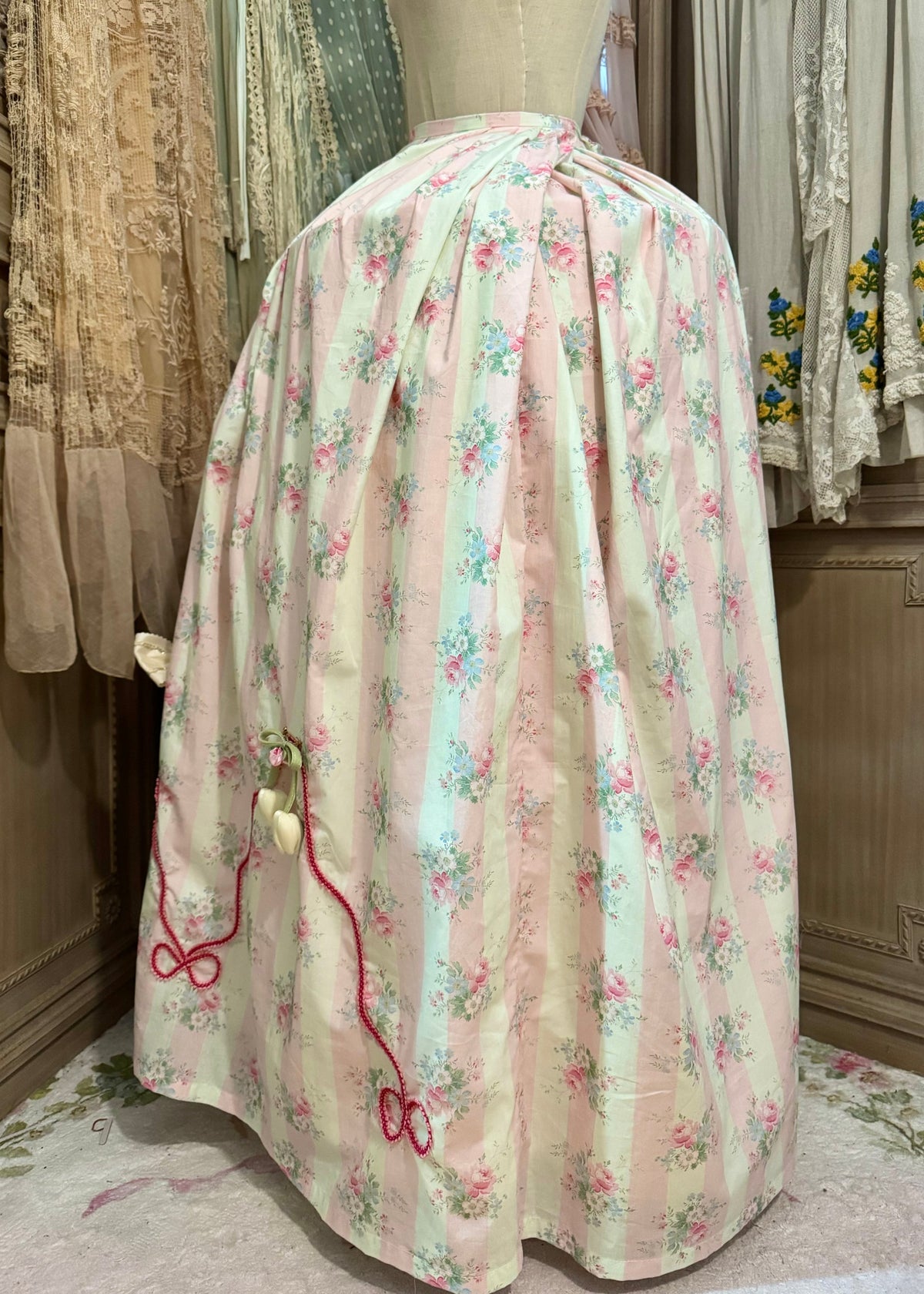 Fête Galantes Gown 🎀