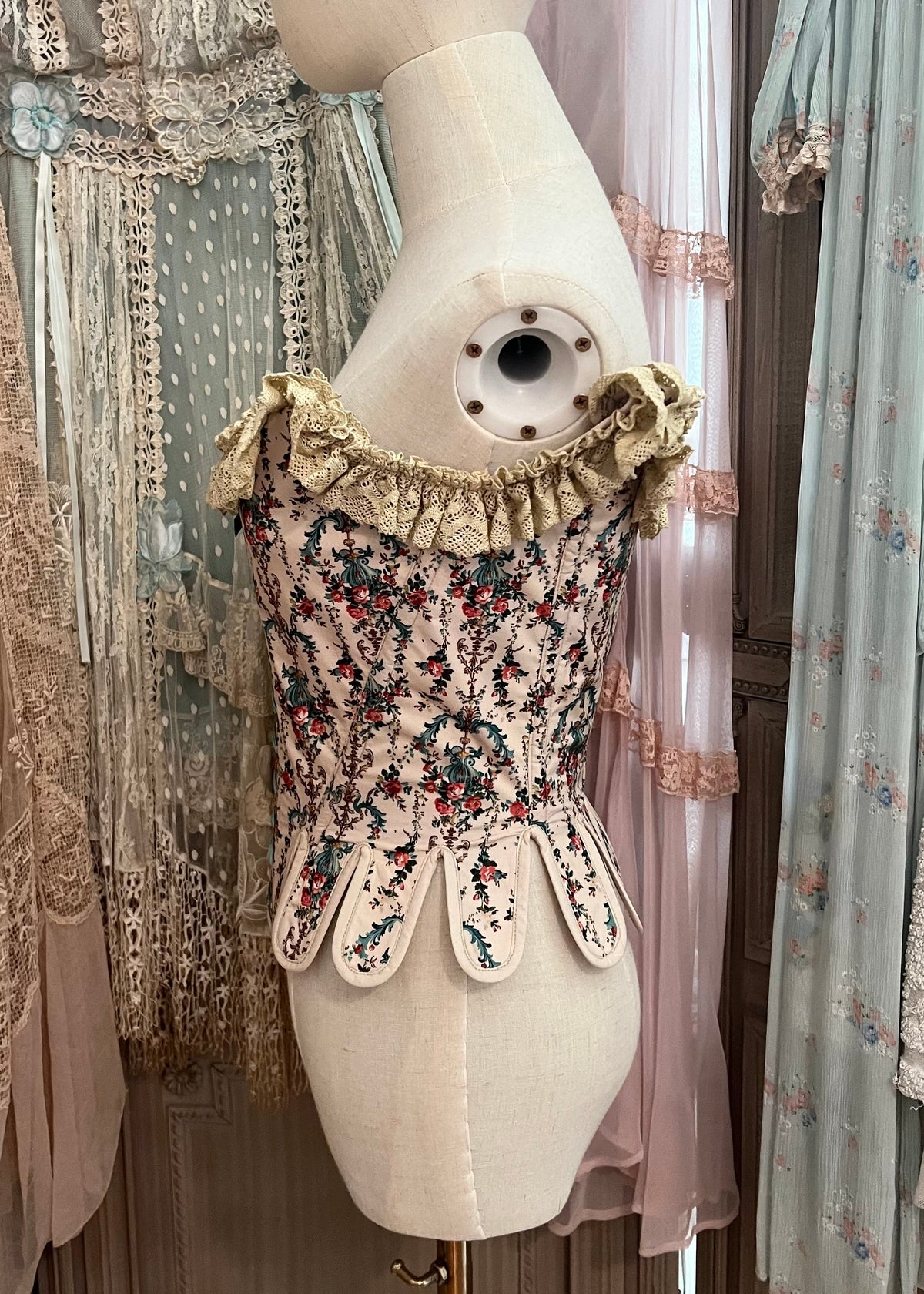 La Chambre de la Reine Corset