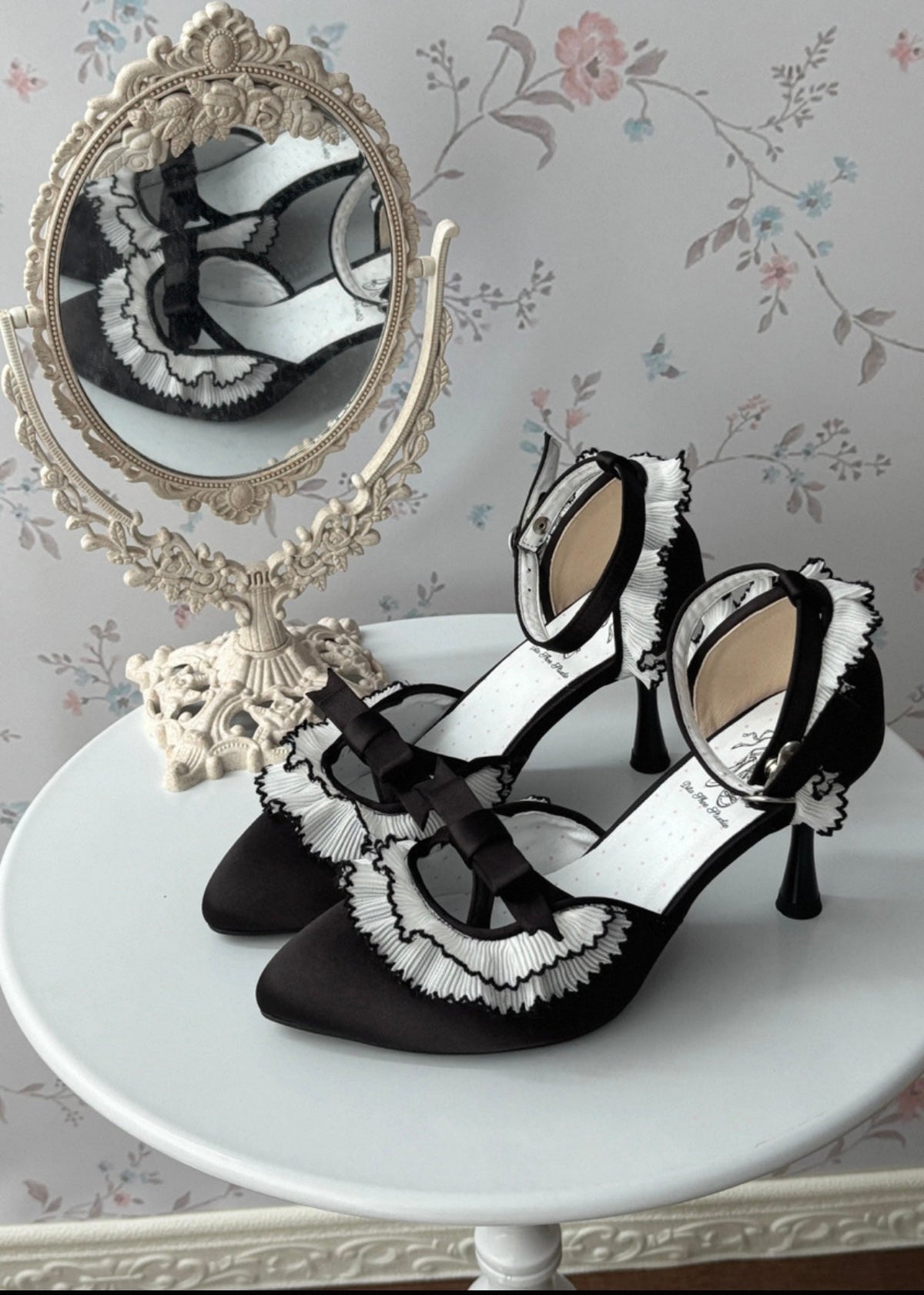 Pâtisserie heels
