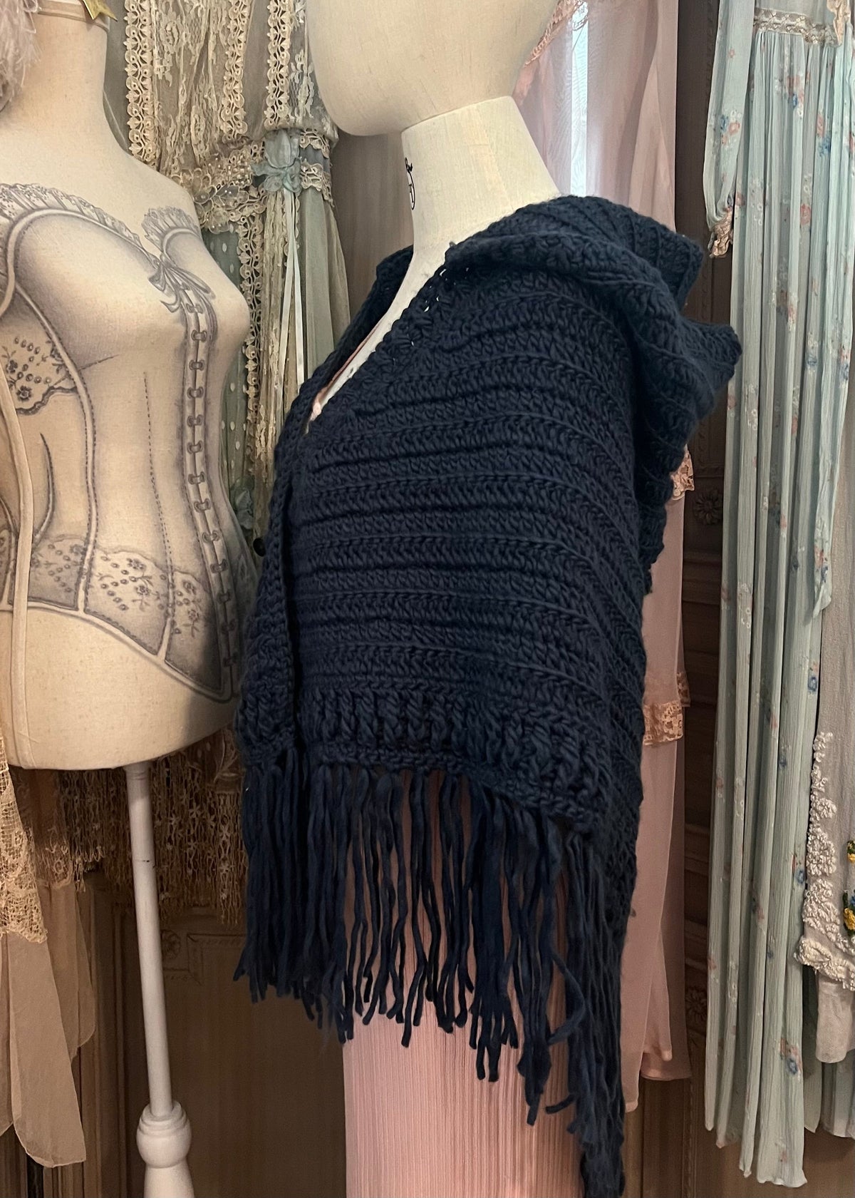 Cottage cape