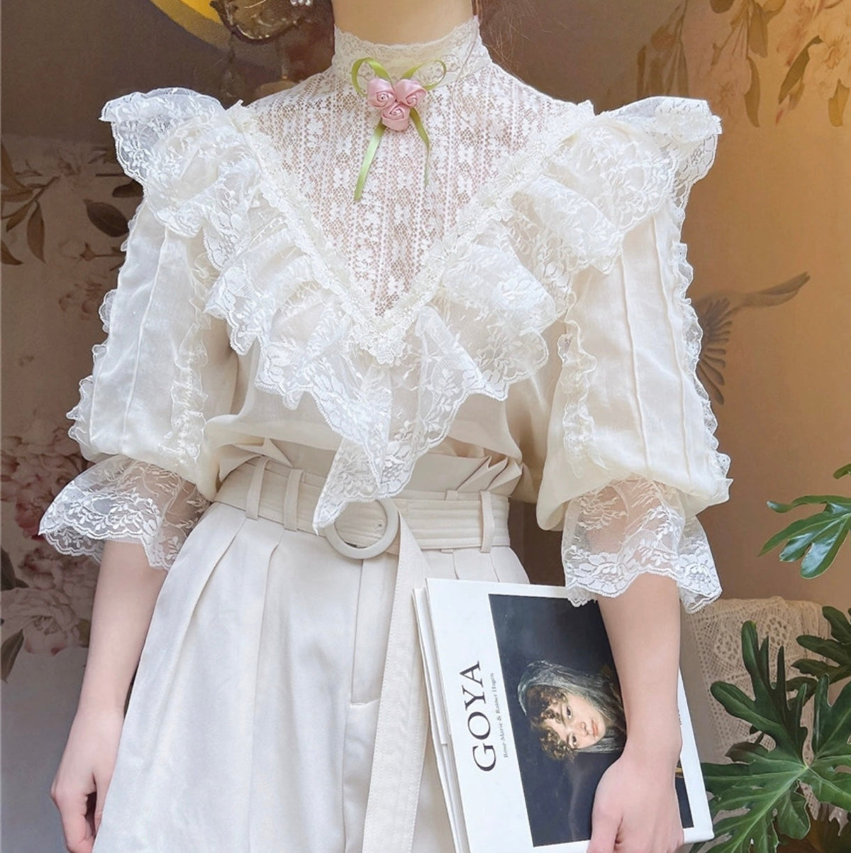 Victoria blouse