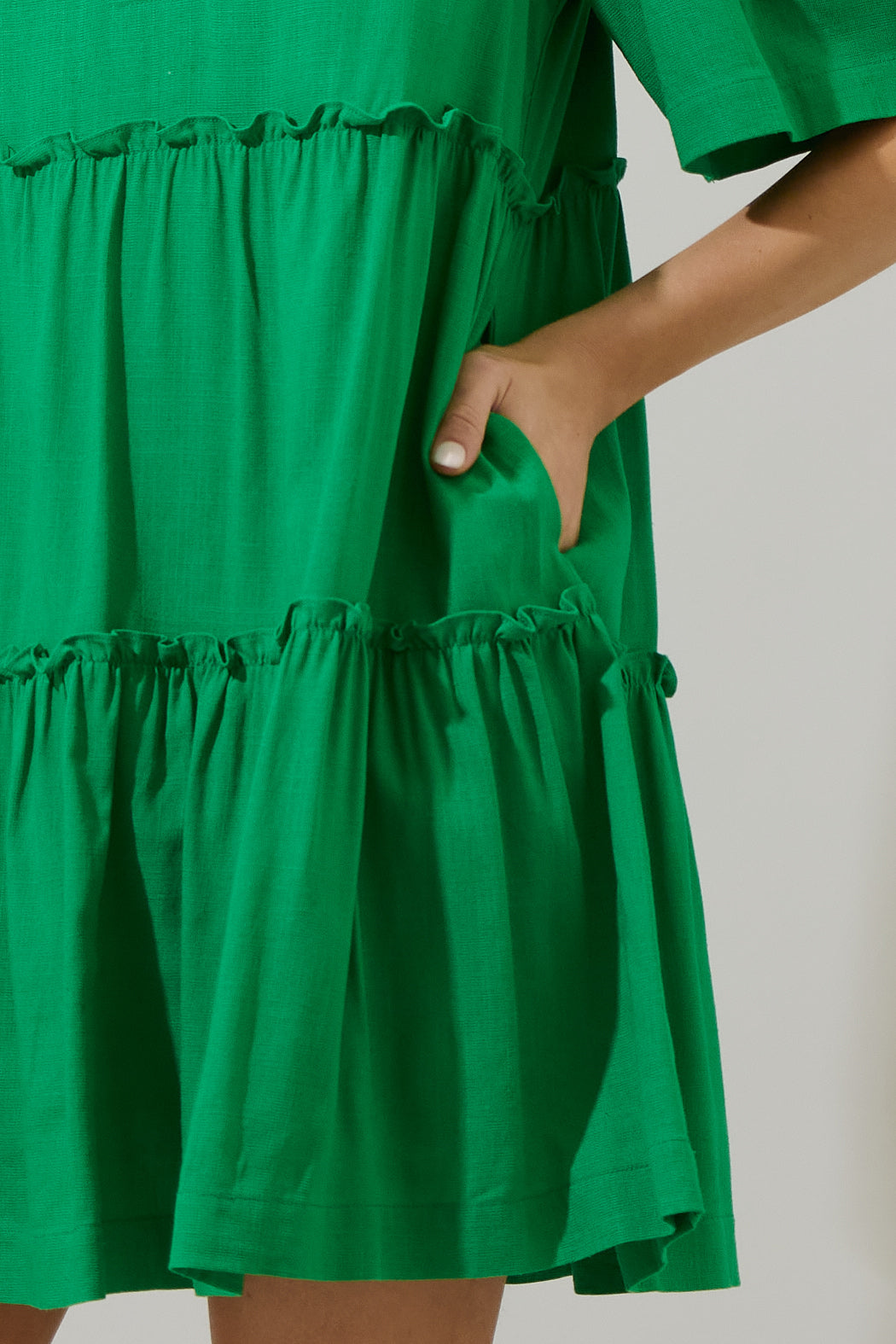 Dixie Split Neck Linen Shift Dress