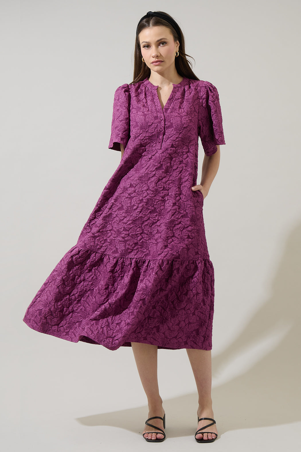 Arielle Jacquard Floral Ely Midi Dress