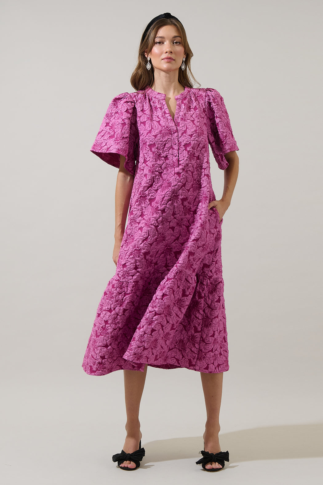 Arielle Jacquard Floral Ely Midi Dress