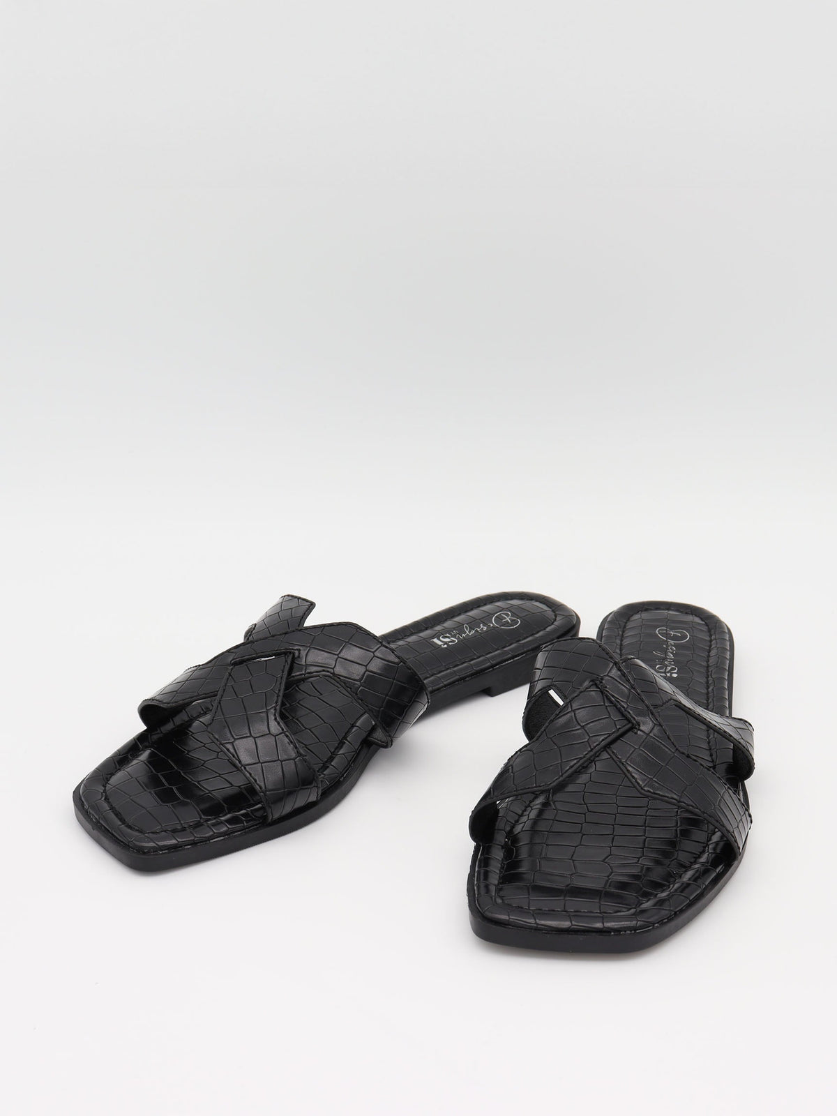 Paula sandals with crocodile print – Black