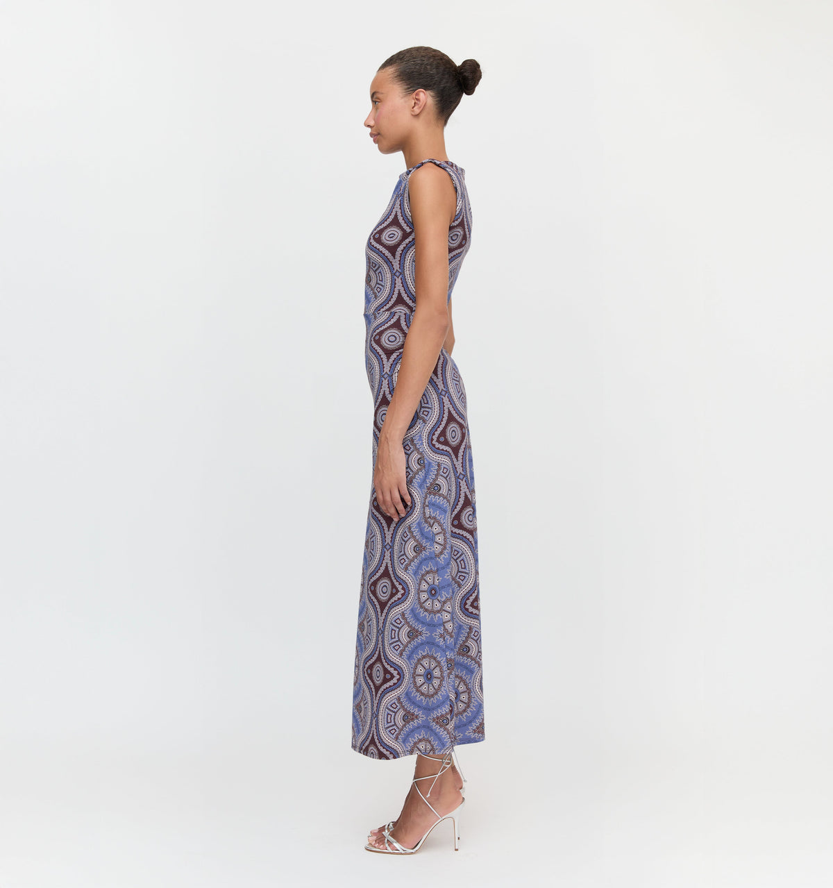The Sloane Dress - Brown Cobalt Medallion