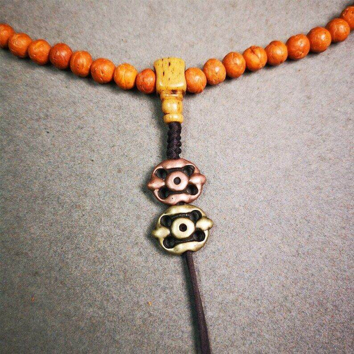 Amulet,Vajra Pendant for Mala,Bag Hanging,Prayer Bead Accessories - Tibetan Buddhist mala beads, close-up detail