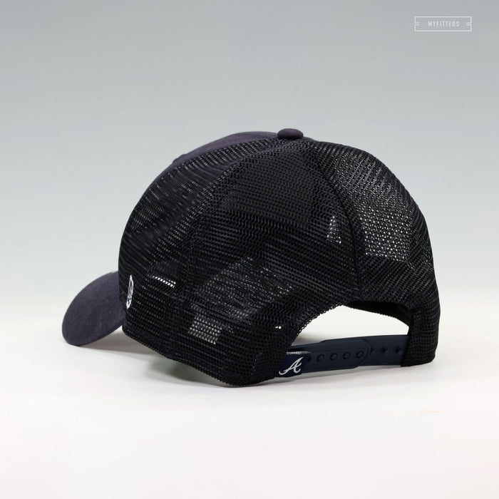 ATLANTA BRAVES NEW ERA 9FORTY ADJUSTABLE TRUCKER MESH DAD HAT