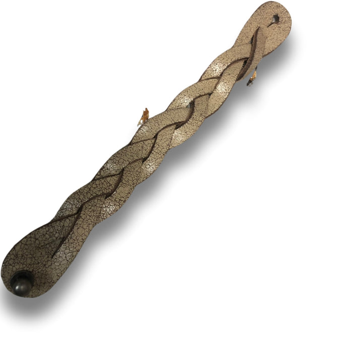 BRAIDED CUFF