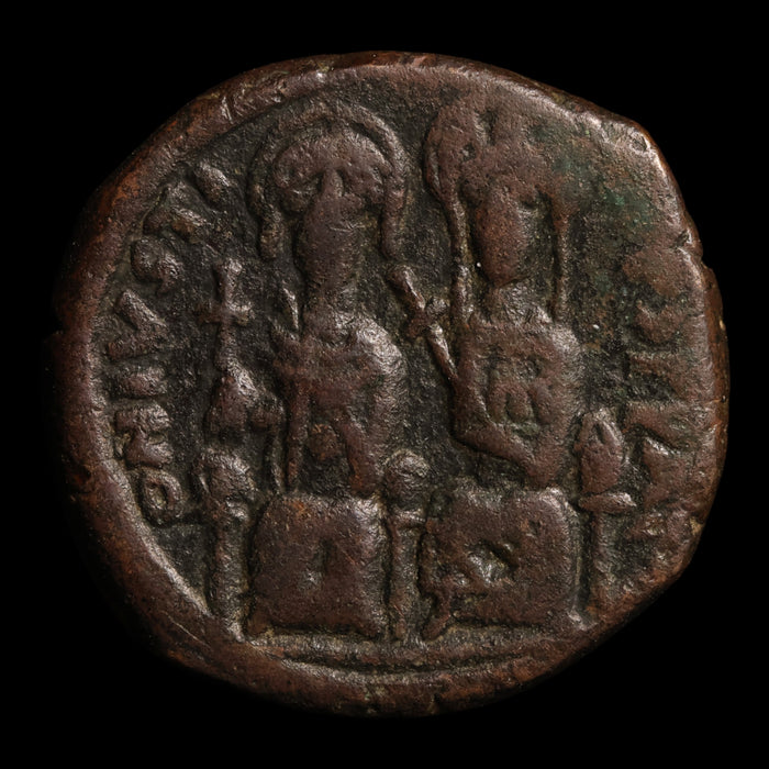 Byzantine Empire, Emperor Justin II (with Sophia), AE Follis - 572 to 573 CE - Byzantine Empire