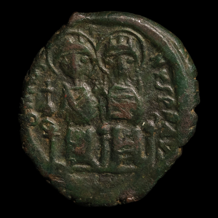 Byzantine Empire, Emperor Justin II (with Sophia), AE Follis - 574 to 575 CE - Byzantine Empire