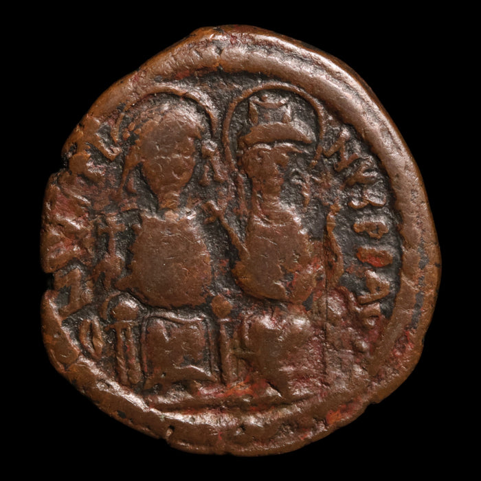 Byzantine Empire, Emperor Justin II (with Sophia), AE Half Follis - 567 to 568 CE - Byzantine Empire