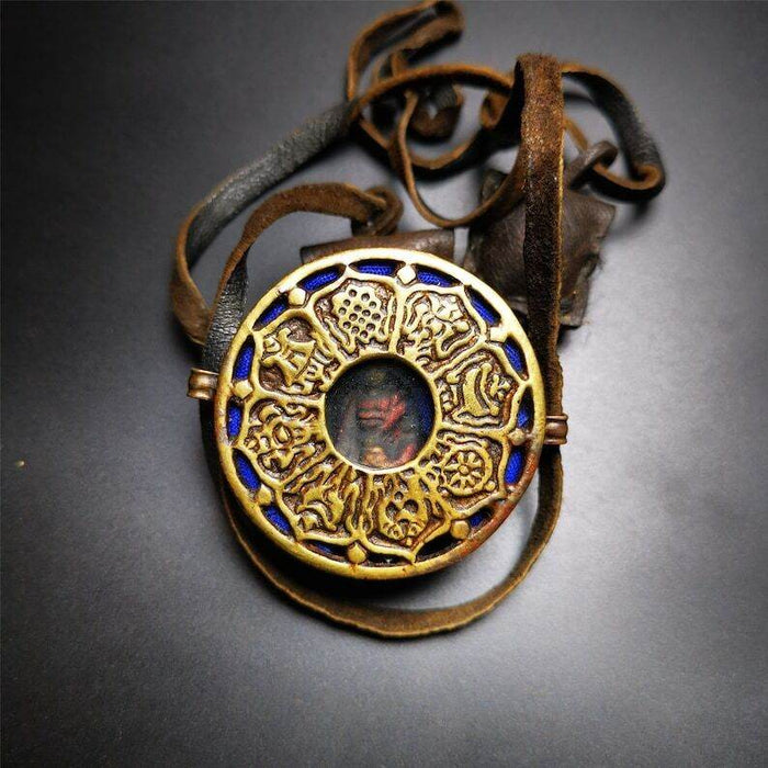 Gau Ghau Shrine of Bhaisajyaguru,Medicine Buddha, Buddhist Altar Amulet Pendant - Tibetan Buddhist amulet, view 4