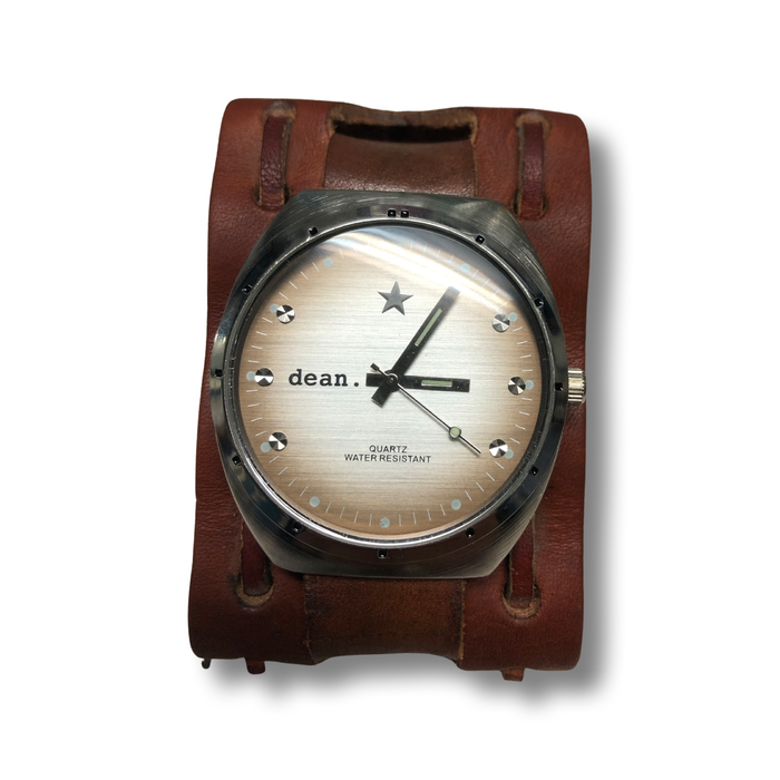 MW03 Whipstitched watch
